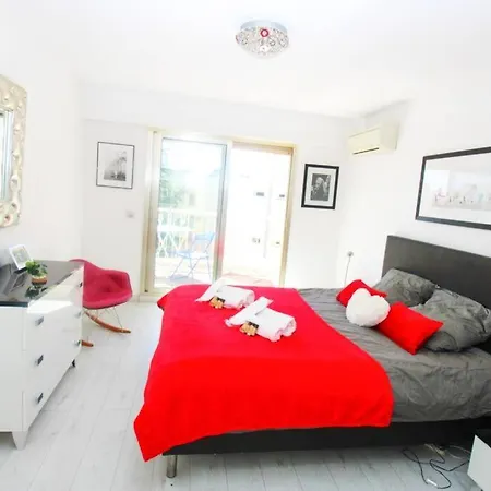 Le Regency Yourhosthelper 4* Apartment Antibes
